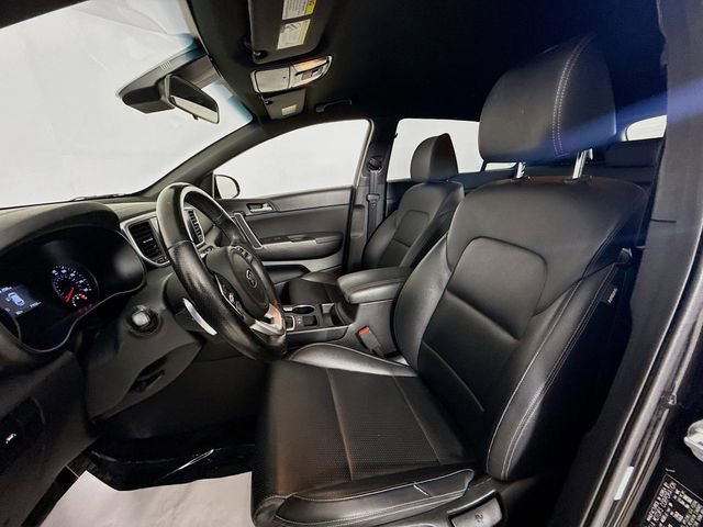 Used 2020 Kia Sportage S image 19