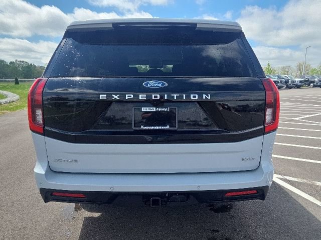 Certified 2025 Ford Expedition Max Active AWD/4WD image 9