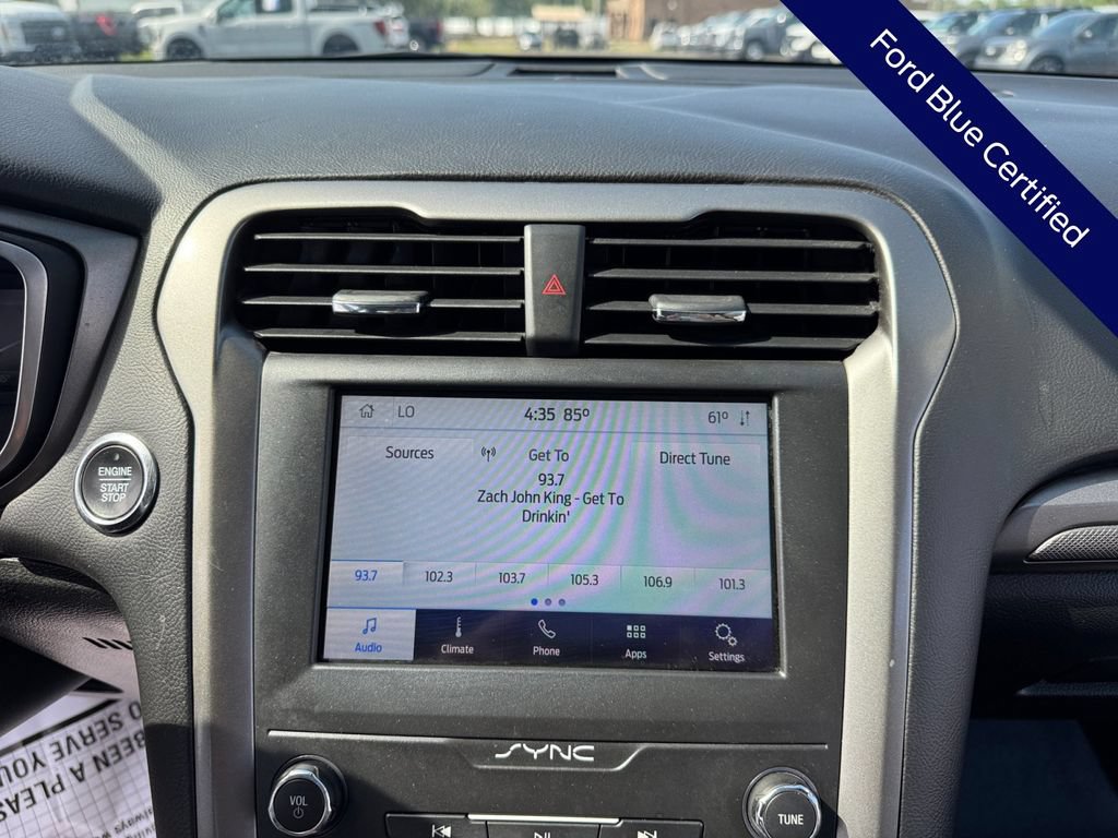 Certified 2020 Ford Fusion SE FWD image 24