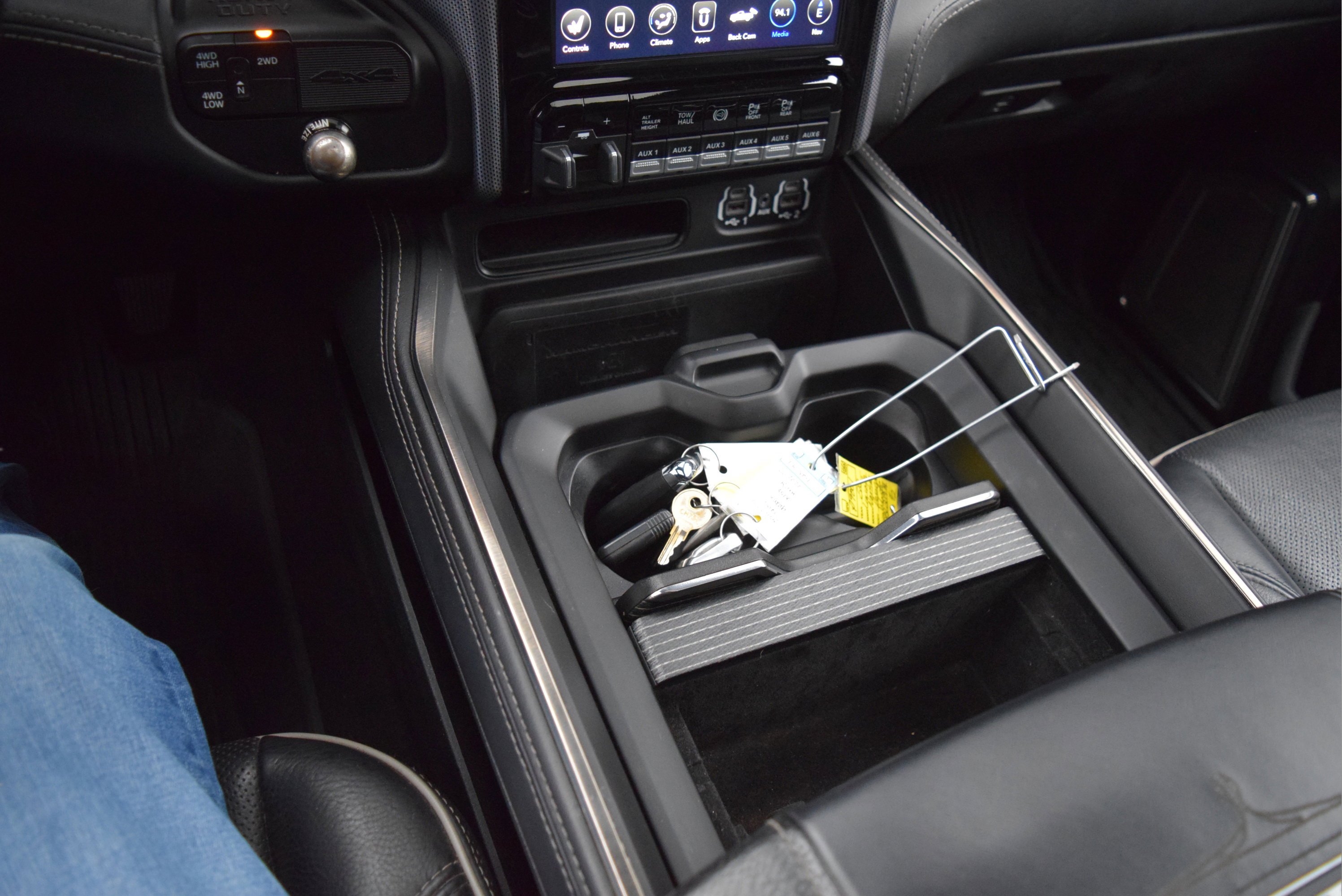 Used 2020 RAM 3500 Limited image 15