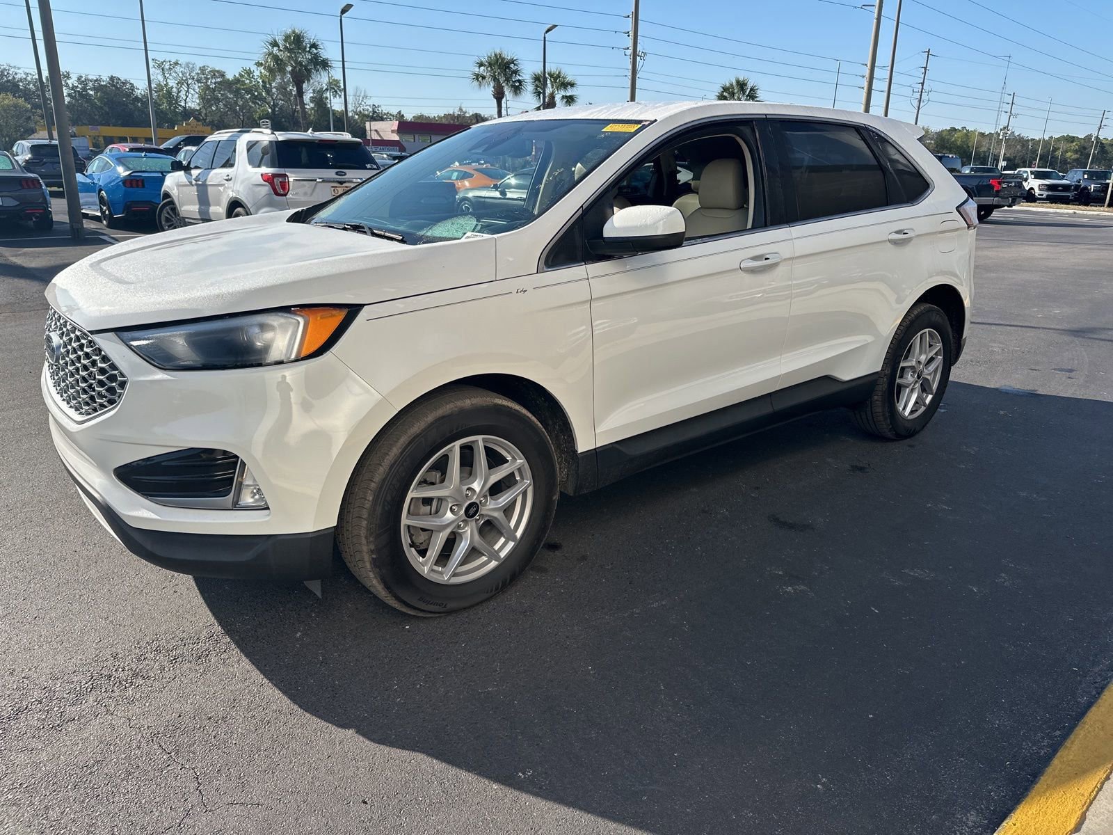 Certified 2024 Ford Edge SEL w/ Convenience Package image 8