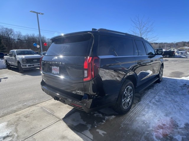Certified 2025 Ford Expedition Max Active image 5