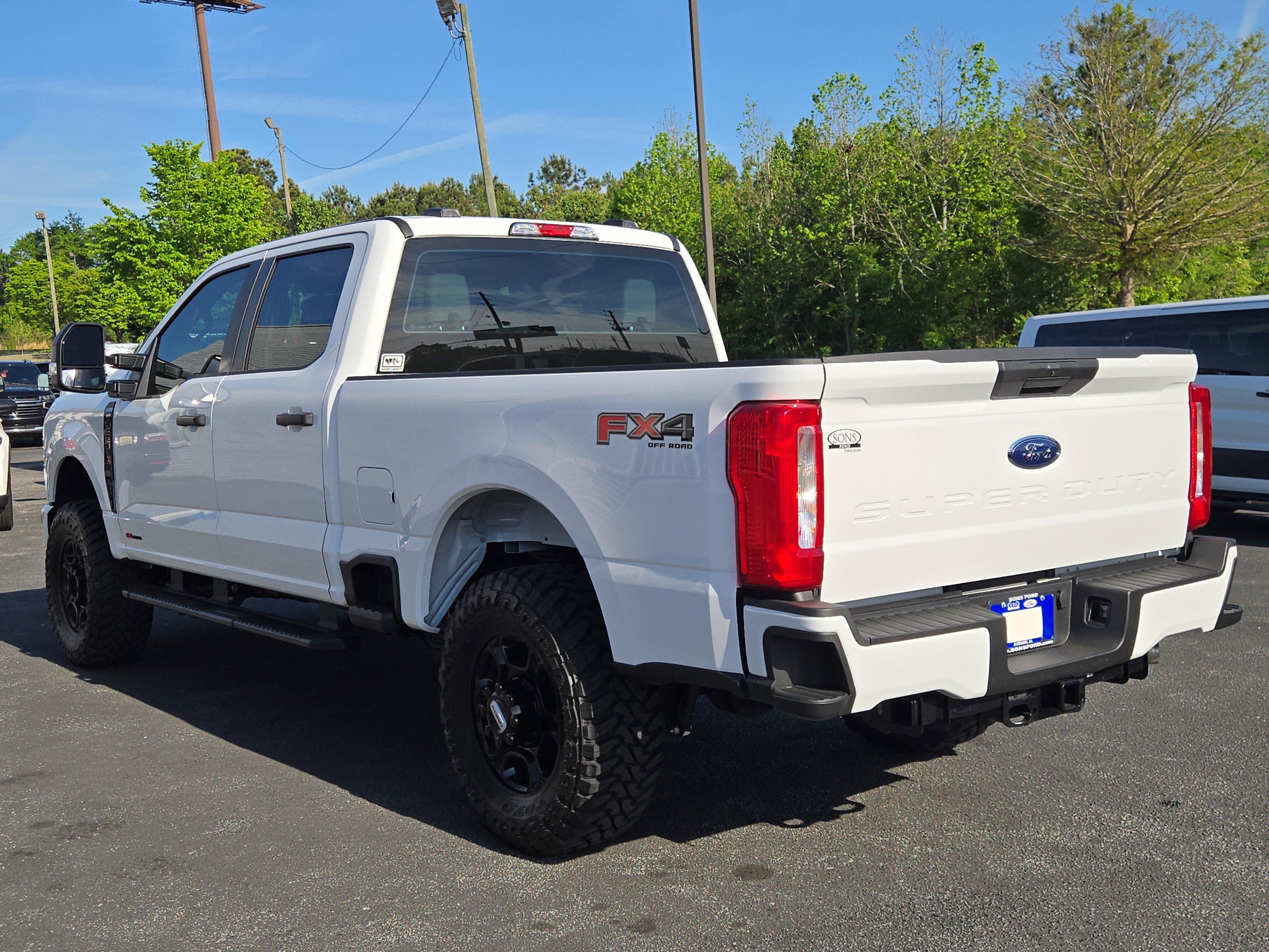Certified 2026 Ford F250 XL w/ STX Appearance Package image 9