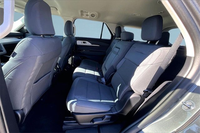 Certified 2025 Ford Explorer Active image 22