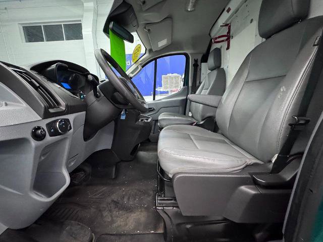 Certified 2019 Ford Transit 150 130 Low Roof RWD image 11