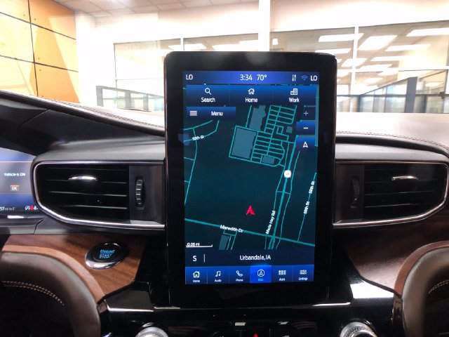Certified 2022 Ford Explorer King Ranch w/ Premium Technology Package AWD/4WD image 17