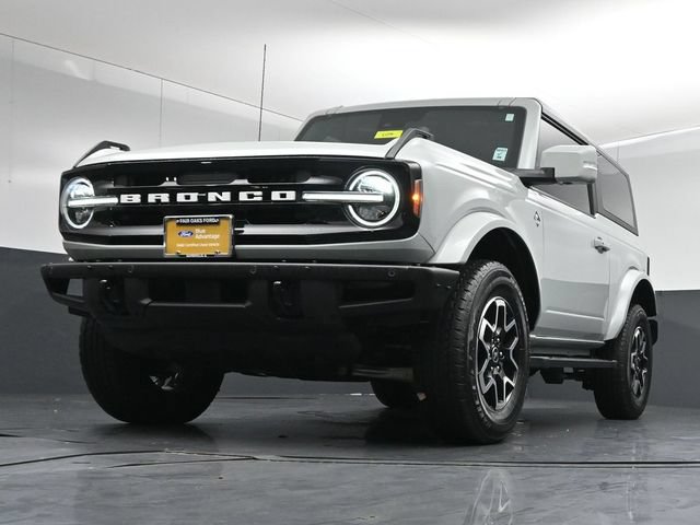 Certified 2023 Ford Bronco Outer Banks AWD/4WD image 36