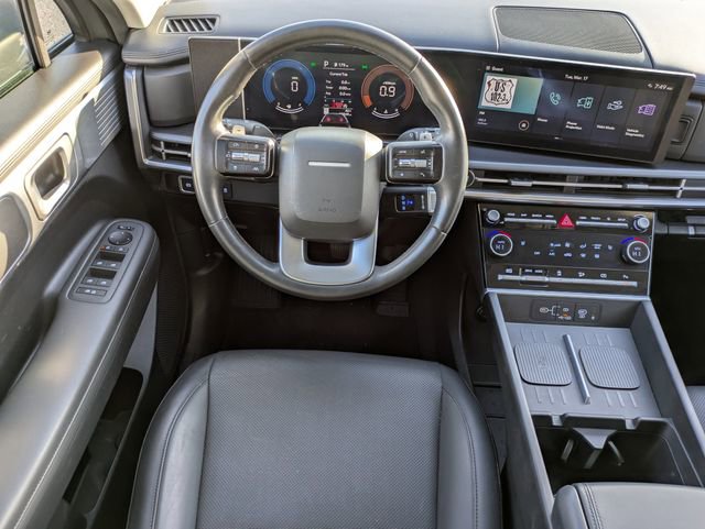 Used 2024 Hyundai Santa Fe SEL image 16