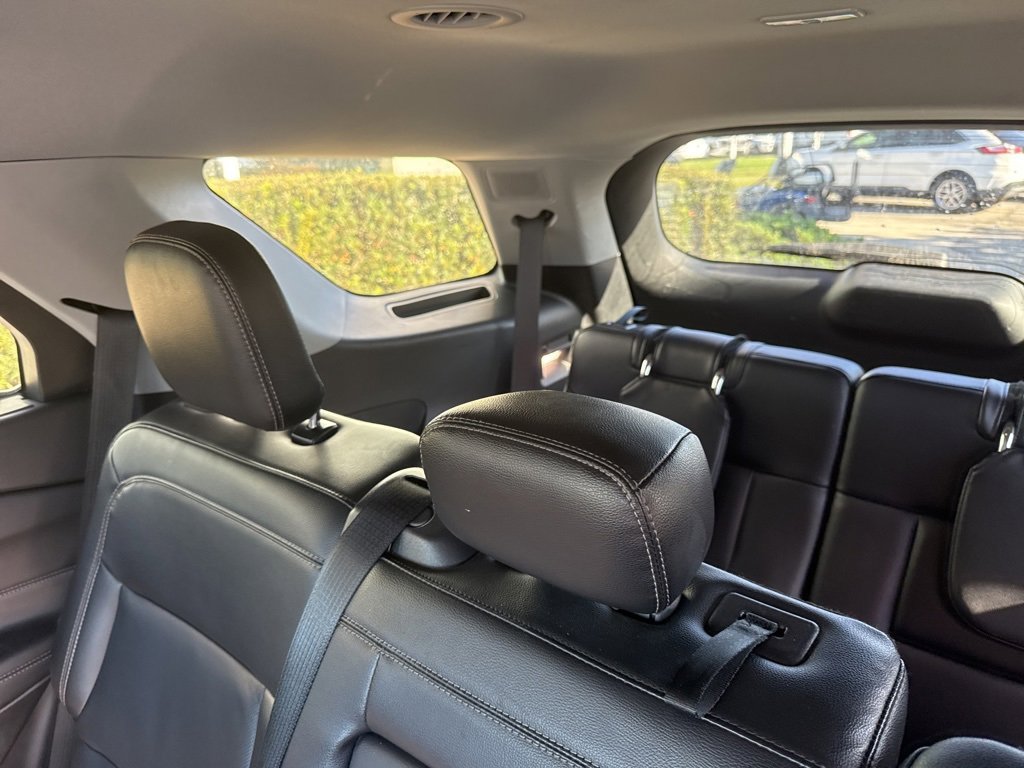 Certified 2024 Ford Explorer Limited image 14