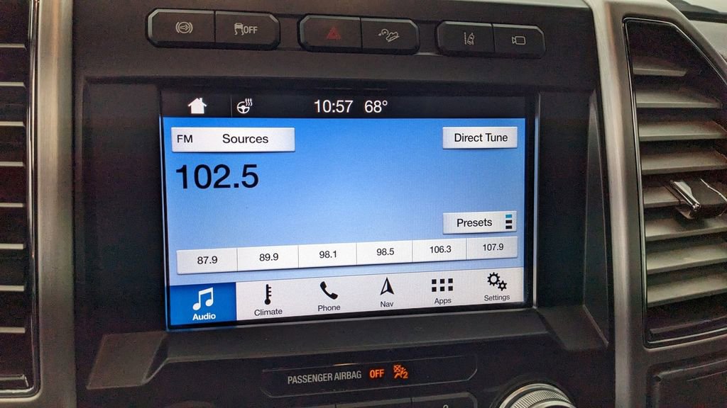 Certified 2019 Ford F450 Platinum w/ Platinum Ultimate Package image 25