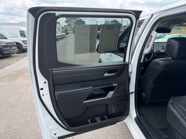 Used 2023 Toyota Tundra Limited AWD/4WD image 24