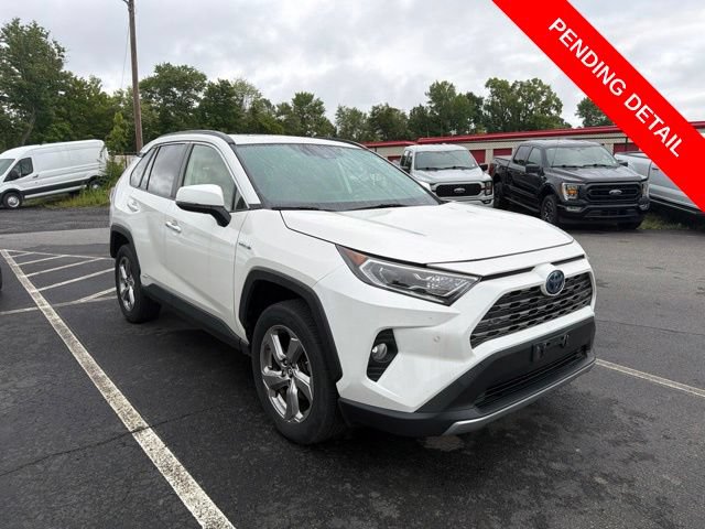 Used 2019 Toyota RAV4 Limited w/ Carpet Mat Package