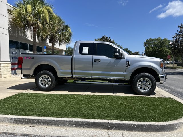 Certified 2020 Ford F250 XLT w/ XLT Value Package AWD/4WD image 3