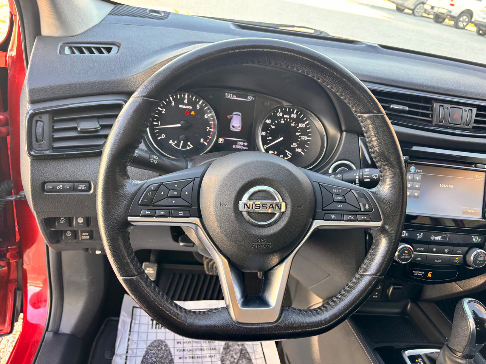 Used 2017 Nissan Rogue Sport SL w/ SL Premium Package image 29