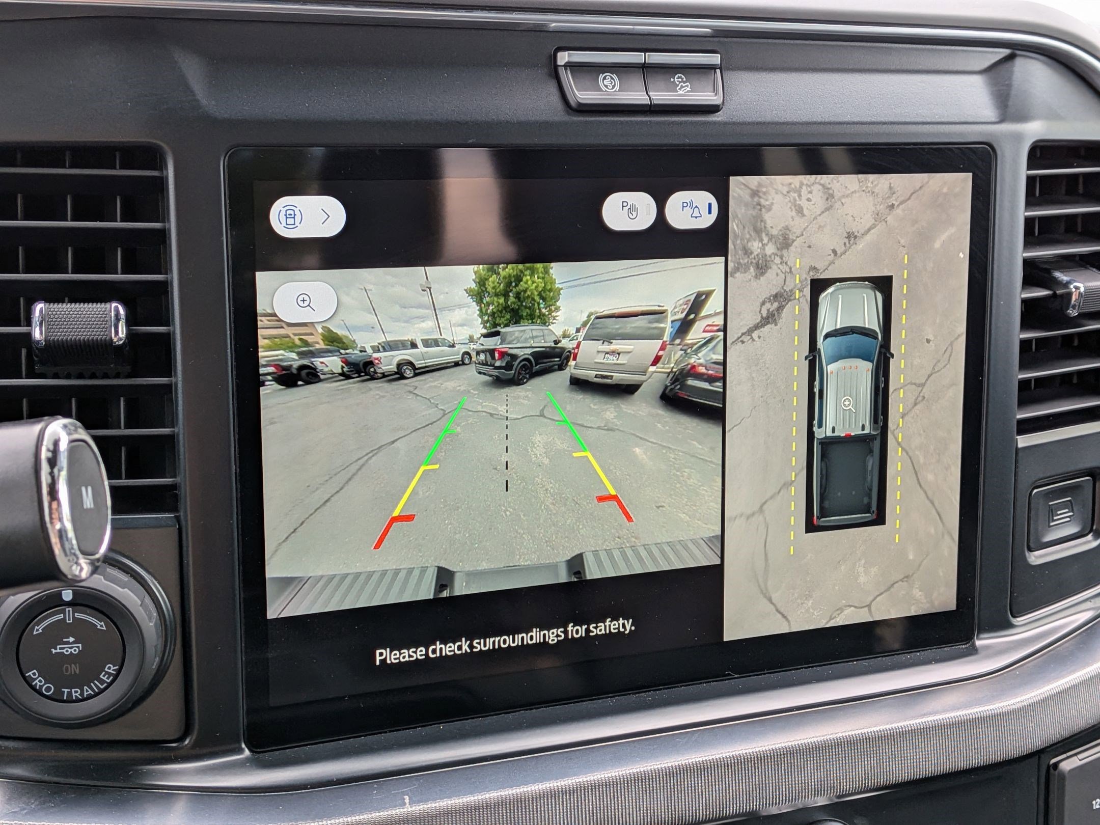 Certified 2025 Ford F350 Platinum AWD/4WD image 24