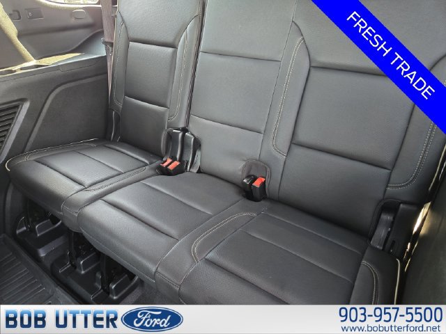 Used 2023 GMC Yukon SLT w/ SLT Premium Package AWD/4WD image 32