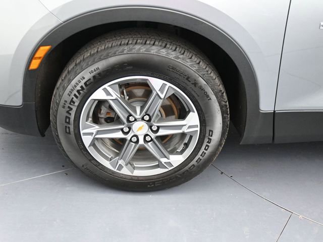 Used 2024 Chevrolet Blazer LT w/ LPO, Floor Liner Package FWD image 9