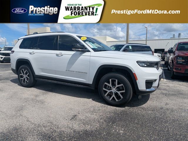 Used 2023 Jeep Grand Cherokee L Limited w/ Luxury Tech Group II AWD/4WD image 1