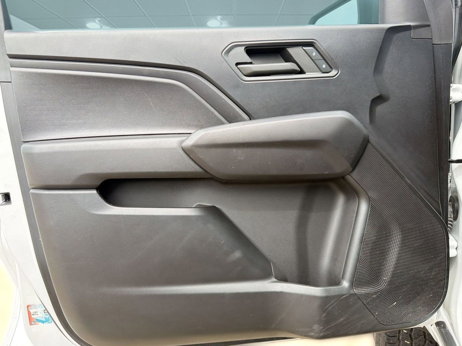 Used 2024 Chevrolet Colorado Trail Boss AWD/4WD image 21