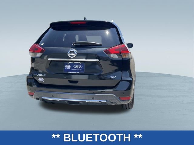 Used 2019 Nissan Rogue SV FWD image 4