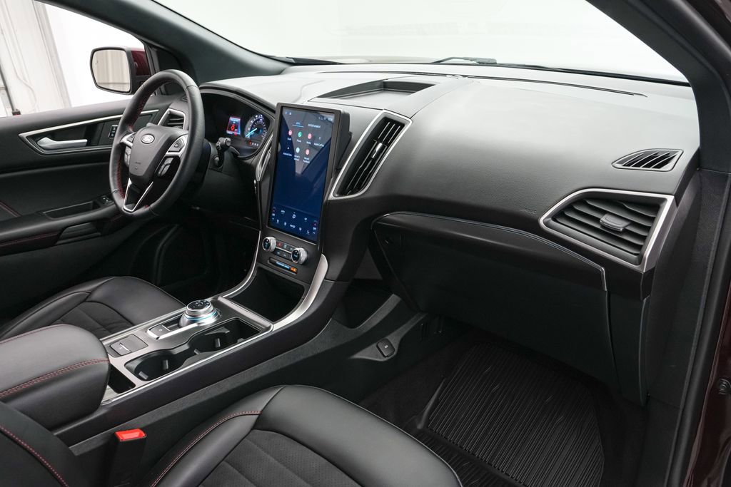 Certified 2024 Ford Edge ST-Line AWD/4WD image 24