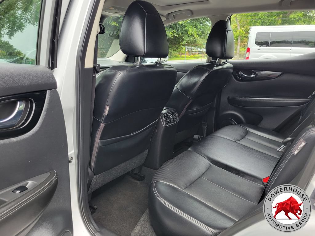 Used 2021 Nissan Rogue Sport SL w/ Premium Package AWD/4WD image 14