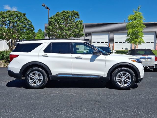 Certified 2023 Ford Explorer XLT w/ Class IV Trailer Tow Package AWD/4WD image 7