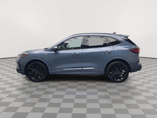 Certified 2025 Ford Escape ST-Line Elite w/ Premium Technology Package AWD/4WD image 40