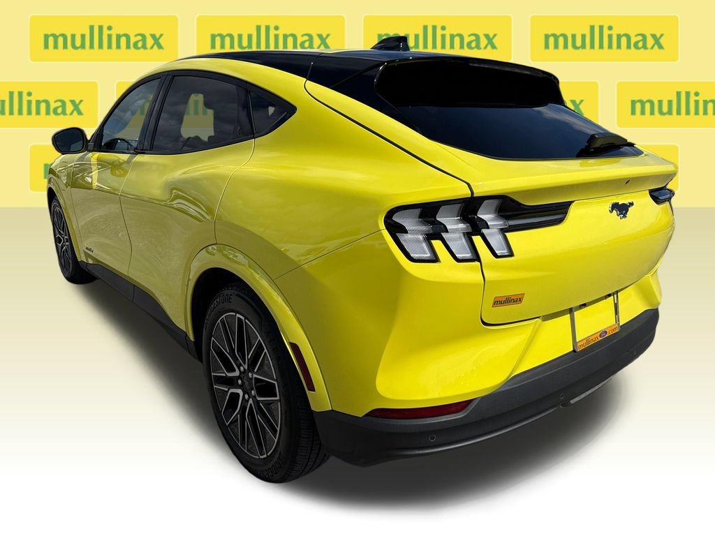 Certified 2025 Ford Mustang Mach-E Premium RWD image 9