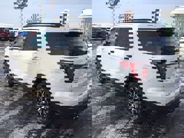 Certified 2017 Ford Explorer Sport w/ Equipment Group 401A image 3