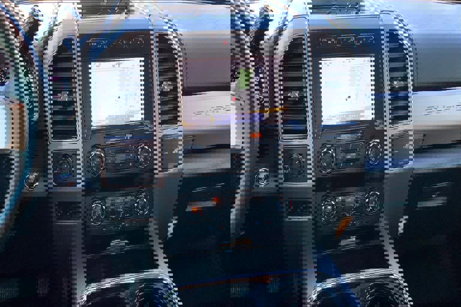 Certified 2020 Ford F350 Lariat w/ Lariat Ultimate Package image 8