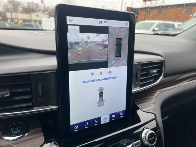 Certified 2022 Ford Explorer Limited w/ Limited Technology Package image 14