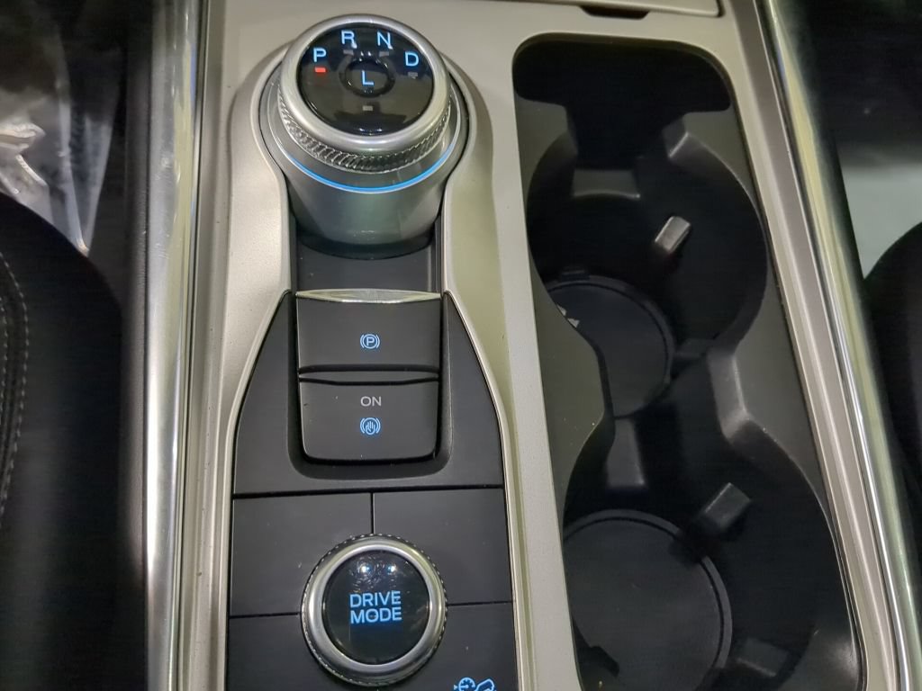 Certified 2022 Ford Explorer XLT w/ Equipment Group 202A AWD/4WD image 19
