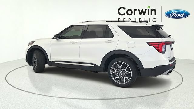 Certified 2025 Ford Explorer Platinum w/ Ultimate Package AWD/4WD image 3
