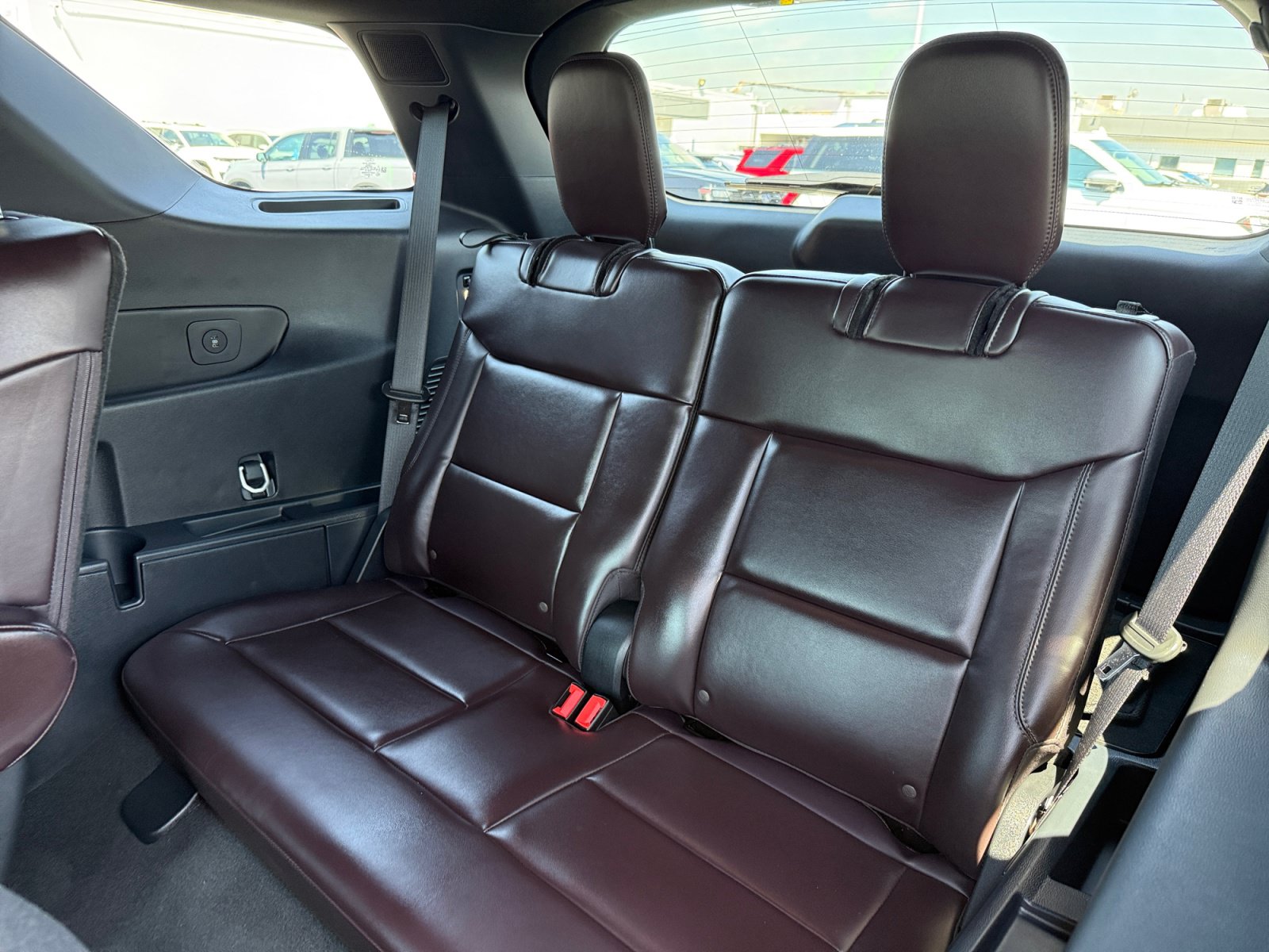 Certified 2025 Ford Explorer Platinum w/ Ultimate Package AWD/4WD image 21