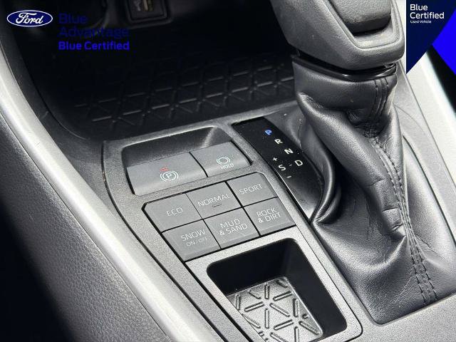 Used 2025 Toyota RAV4 XLE AWD/4WD image 31