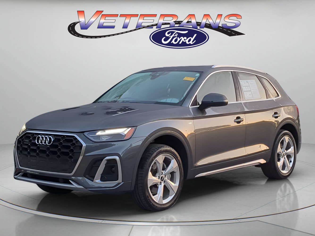 Used 2022 Audi Q5 2.0T Premium Plus w/ Premium Plus Package AWD/4WD image 1