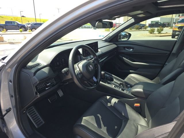 Used 2023 Honda Accord Sport image 10