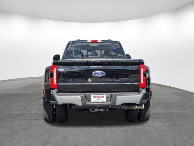 Certified 2023 Ford F350 Lariat w/ FX4 Off-Road Package AWD/4WD image 5