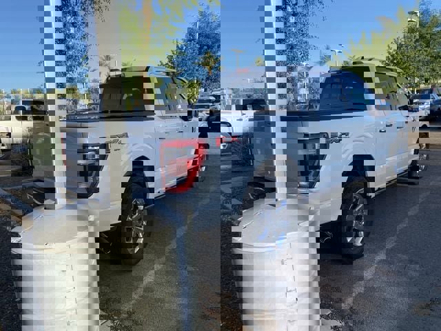 Certified 2022 Ford F150 Lariat w/ Equipment Group 502A High image 4