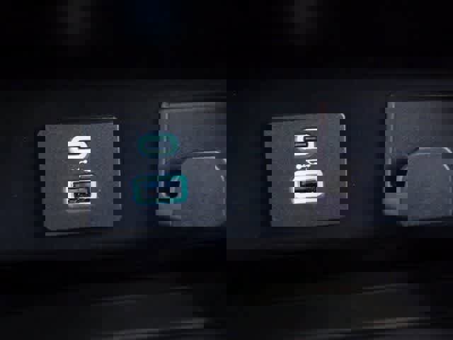 Certified 2022 Ford F150 XLT image 32