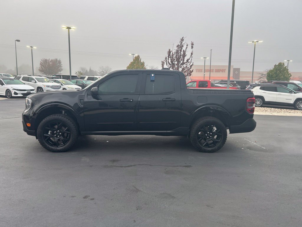 Certified 2025 Ford Maverick Lariat w/ Black Appearance Package AWD/4WD image 9