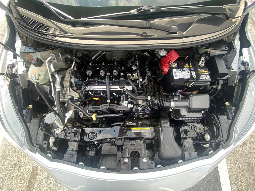 Used 2020 Nissan Versa SV FWD image 30