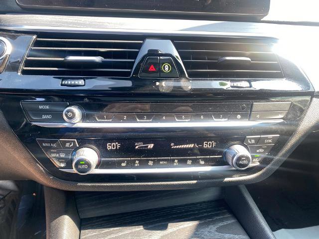 Used 2022 BMW 530i w/ Convenience Package image 21