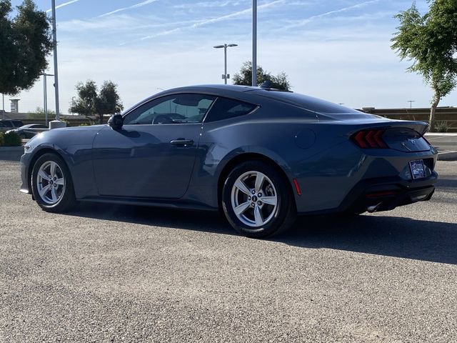 Certified 2024 Ford Mustang Coupe RWD image 4