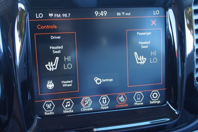 Used 2021 Jeep Compass Limited w/ Sun and Sound Group FWD image 33