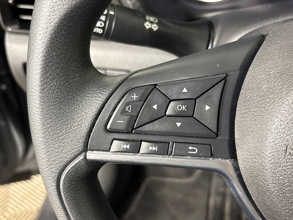 Used 2024 Nissan Sentra SV FWD image 13