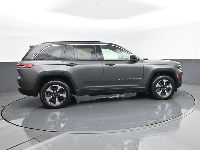 Used 2024 Jeep Grand Cherokee Limited 4xe AWD/4WD image 4