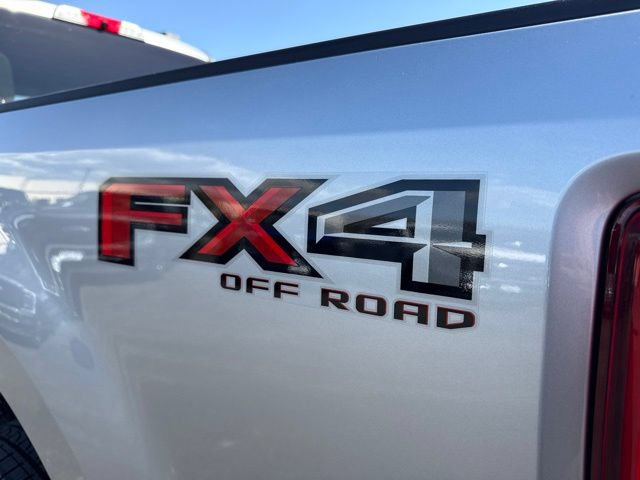 Certified 2020 Ford F250 XL w/ STX Appearance Package AWD/4WD image 10