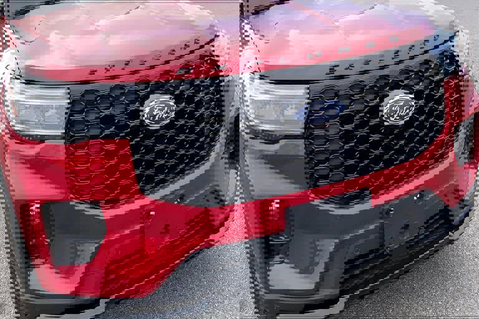 Certified 2025 Ford Explorer ST-Line w/ Premium Package image 29